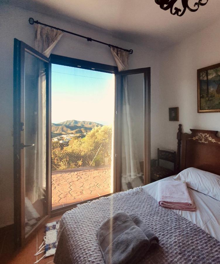 Sedella En-Suite Bedroom With Private Entrance At Casa Sofija מראה חיצוני תמונה